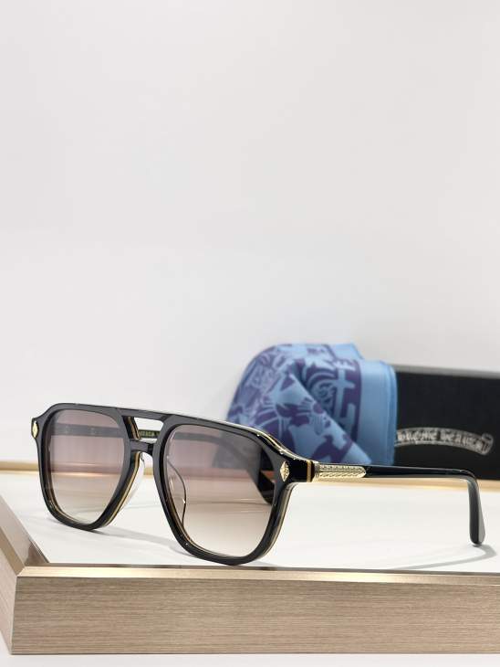 Picture of Chrome Hearts Sunglasses _SKUfw76989002fw